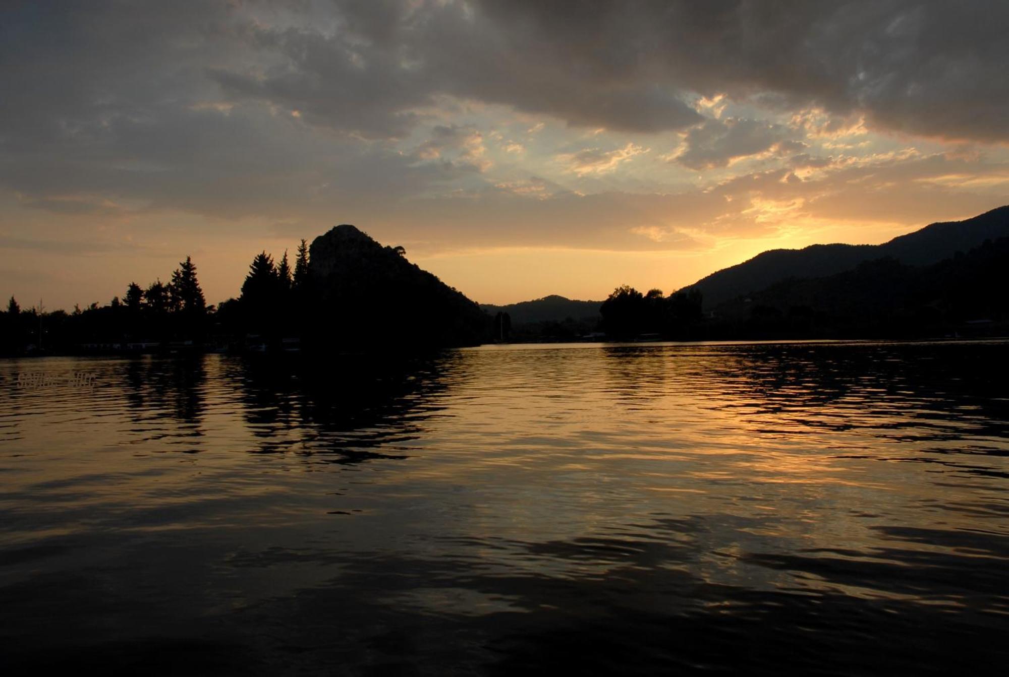Hotel Happy Caretta Dalyan Ngoại thất bức ảnh