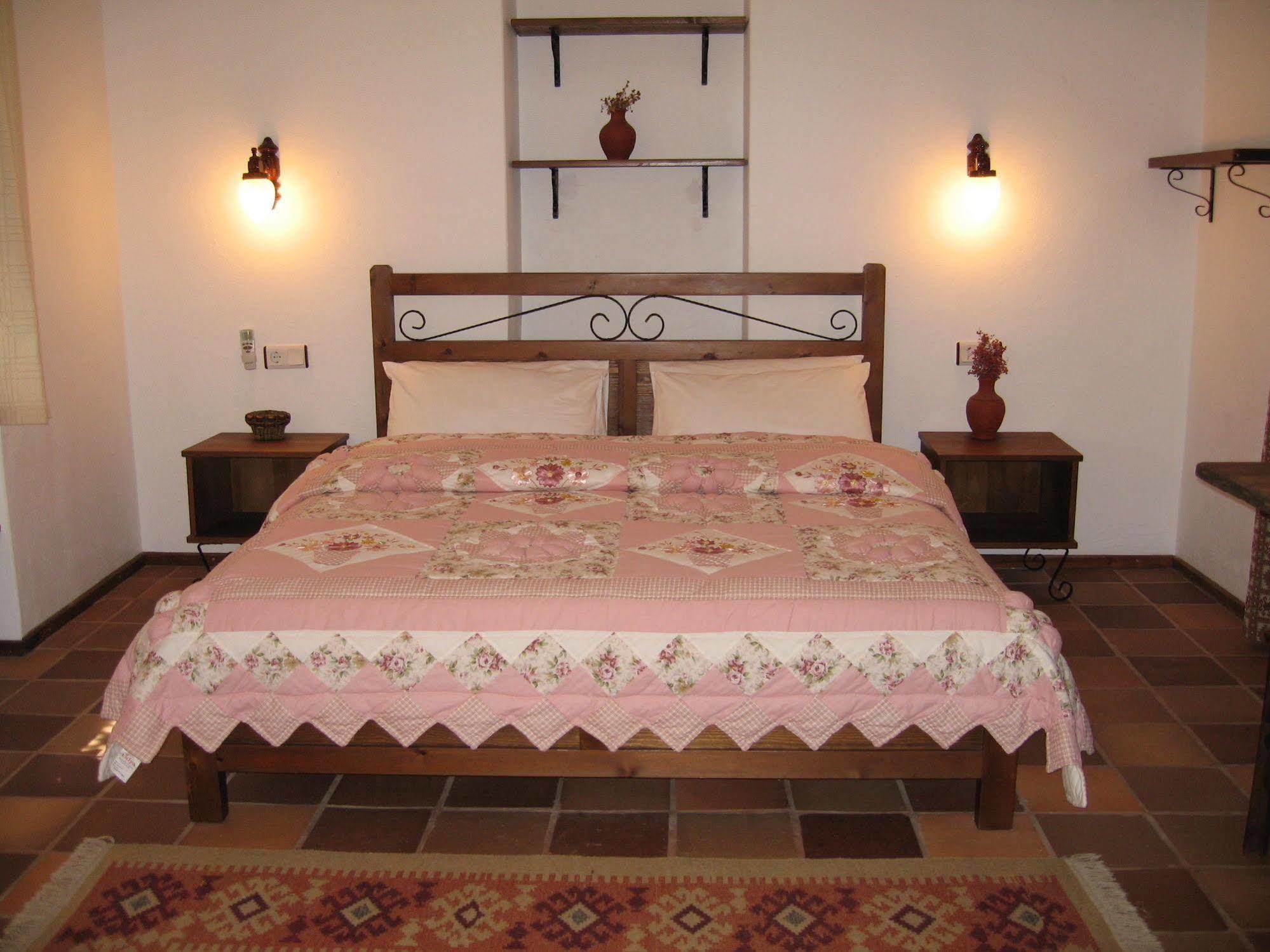 Hotel Happy Caretta Dalyan Ngoại thất bức ảnh
